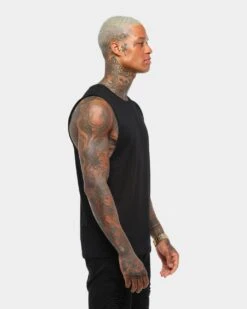 Barnard Tank Black 10 Barnard Tank Black -Champioe Style 02005947 YB001 normal 00042