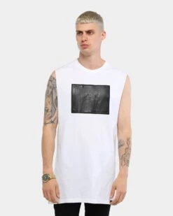 Carré Foundation Muscle White