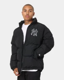 Champioe Style 17 New Era New York Yankees Paisley Puffer Jacket Black