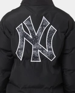 New Era New York Yankees Paisley Puffer Jacket Black 14 New Era New York Yankees Paisley Puffer Jacket Black -Champioe Style 02033506 YB001 mens 040
