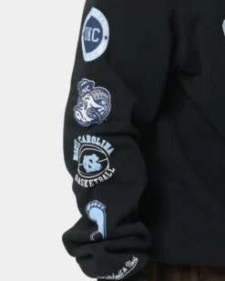Mitchell & Ness North Carolina Vintage Crewneck Faded Black -Champioe Style 02035970 YB554 mens 0070