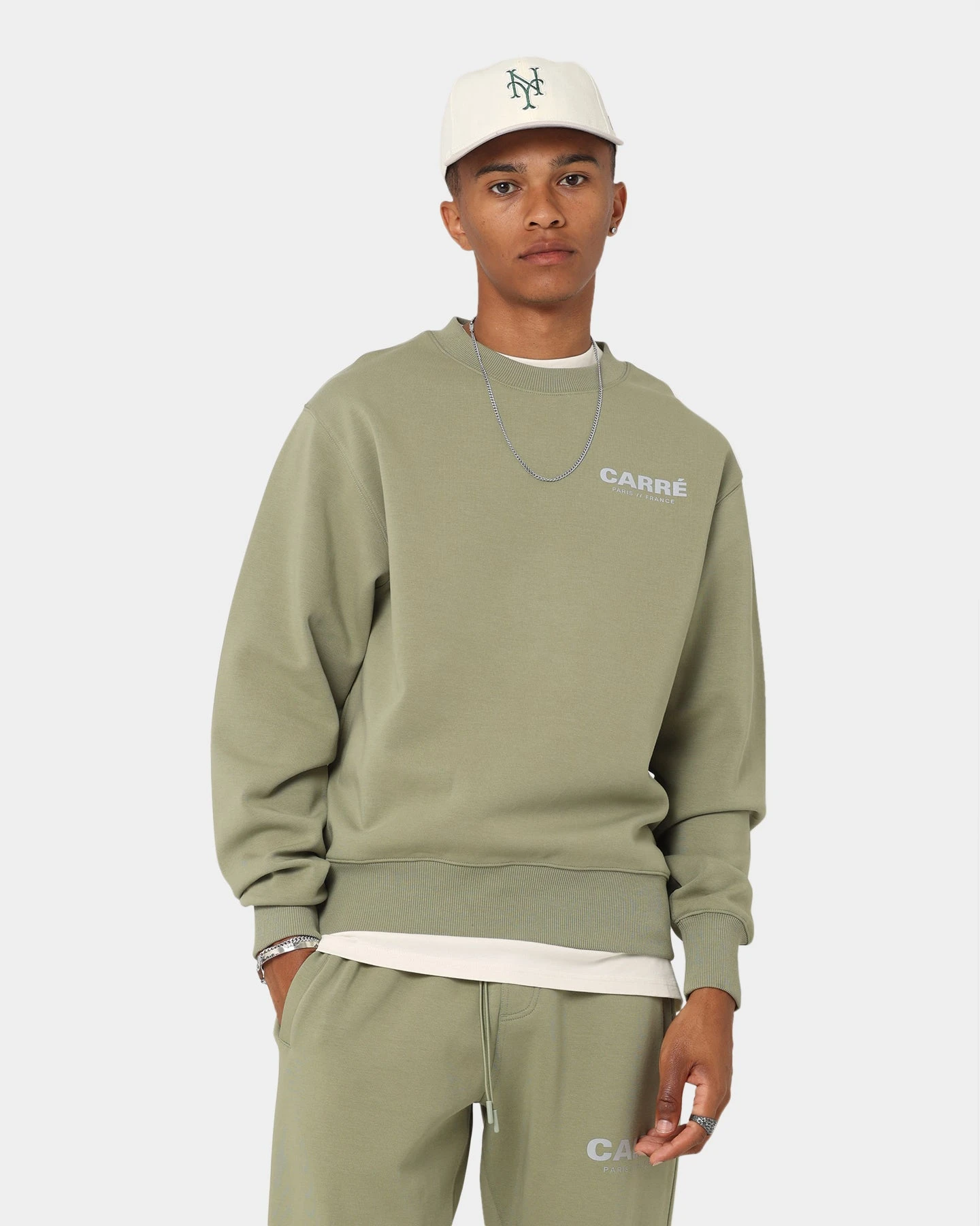 Carré Motion Crewneck Army Green 6 Carré Motion Crewneck Army Green - Image 4