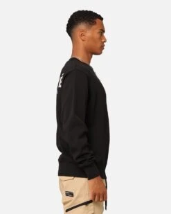 Carre Premium Motion Crewneck Black -Champioe Style 02036093 YB001 mens 0060