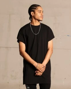 Saint Morta Cutoff Bat T-Shirt Black