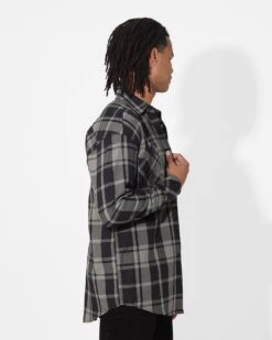 Saint Morta Mulberry Long Sleeve Flannel Shirt Khaki Green -Champioe Style 02044782 YK002 mens 0050