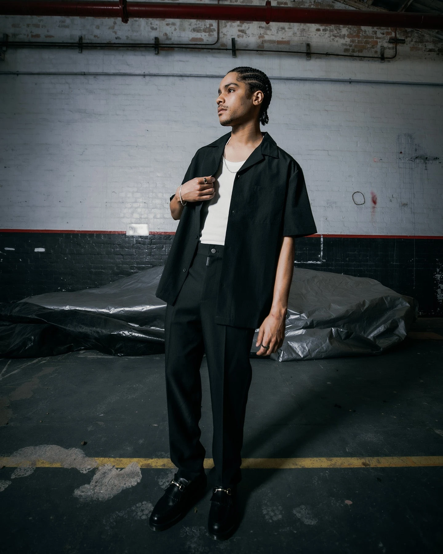 Saint Morta Seersucker Short Sleeve Shirt Black 4 Saint Morta Seersucker Short Sleeve Shirt Black - Image 2