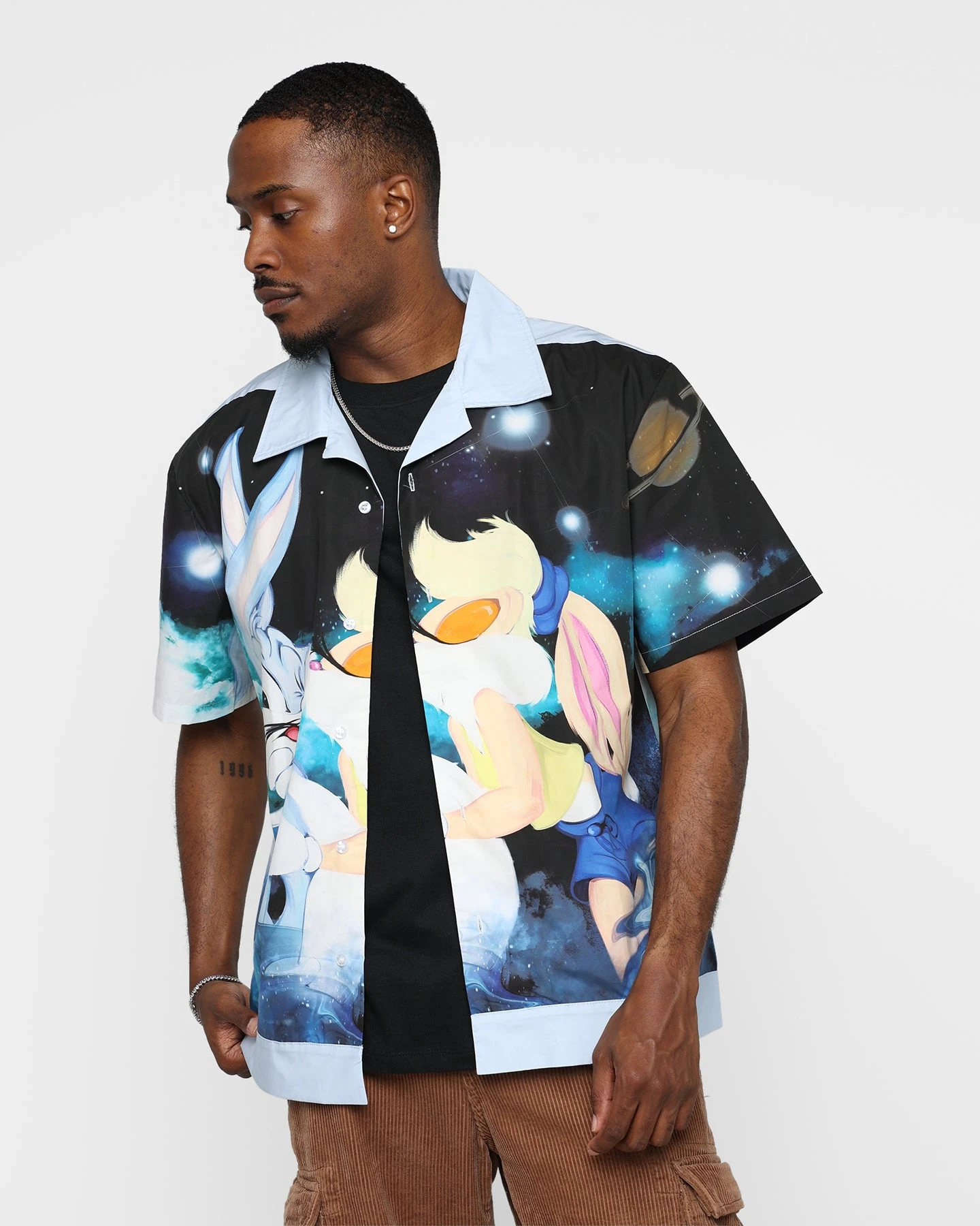 Renowned LA X Looney Tunes Love In The Hare Button Up T-Shirt Multi 3 Renowned LA X Looney Tunes Love In The Hare Button Up T-Shirt Multi