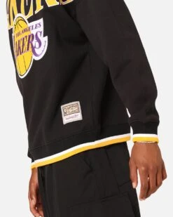Mitchell & Ness Los Angeles Lakers Shooting Crewneck Black -Champioe Style 02048561 YB001 mens 0070