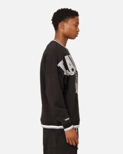 Mitchell & Ness Oakland Raiders Shooting Crewneck Black -Champioe Style 02048562 YB001 mens 0050