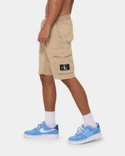 Calvin Klein Monogram Badge Shorts Travertine -Champioe Style 03006799 YT077 mens 0060