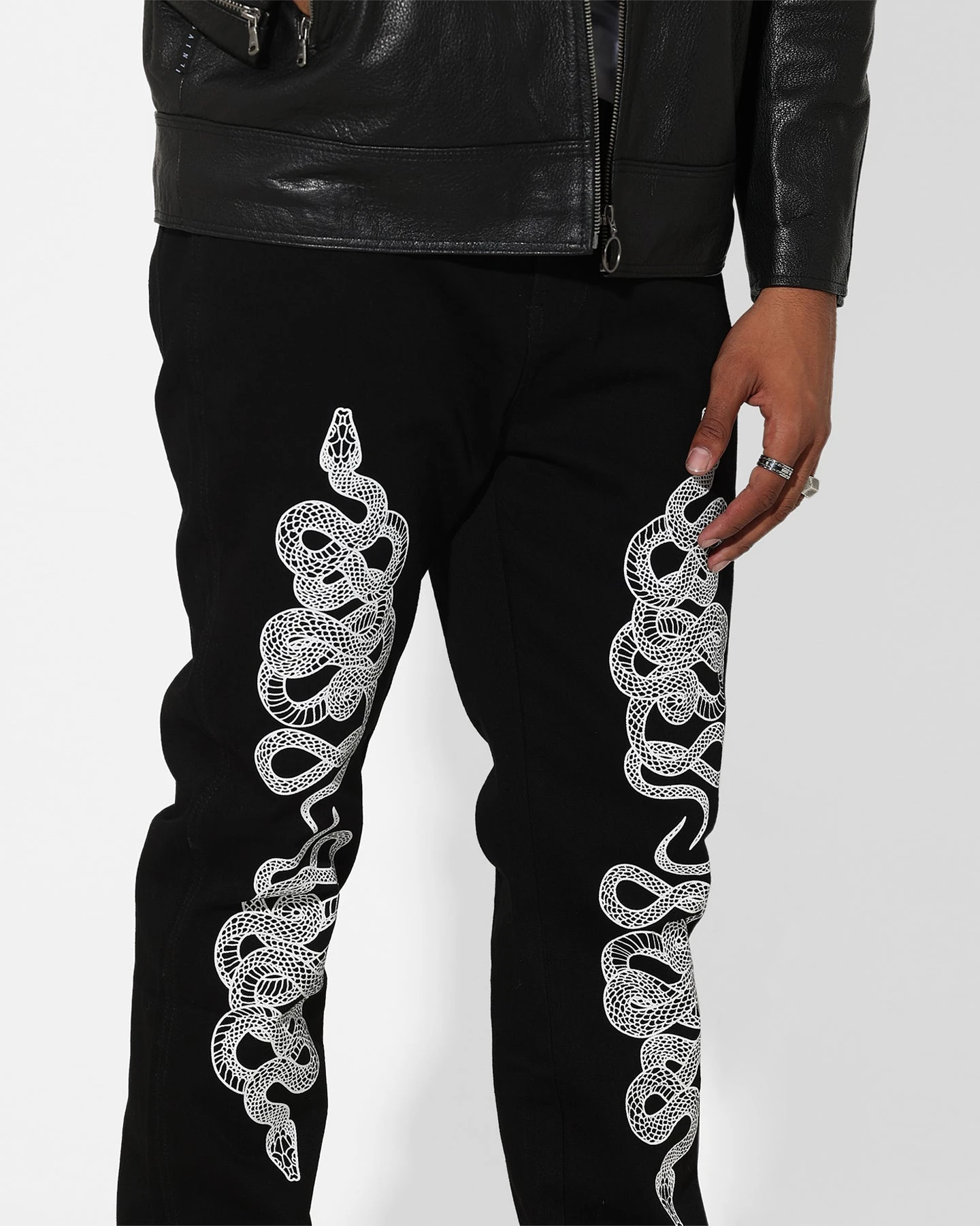 Saint Morta Death Adder Relaxed Jeans Black 5 Saint Morta Death Adder Relaxed Jeans Black - Image 3