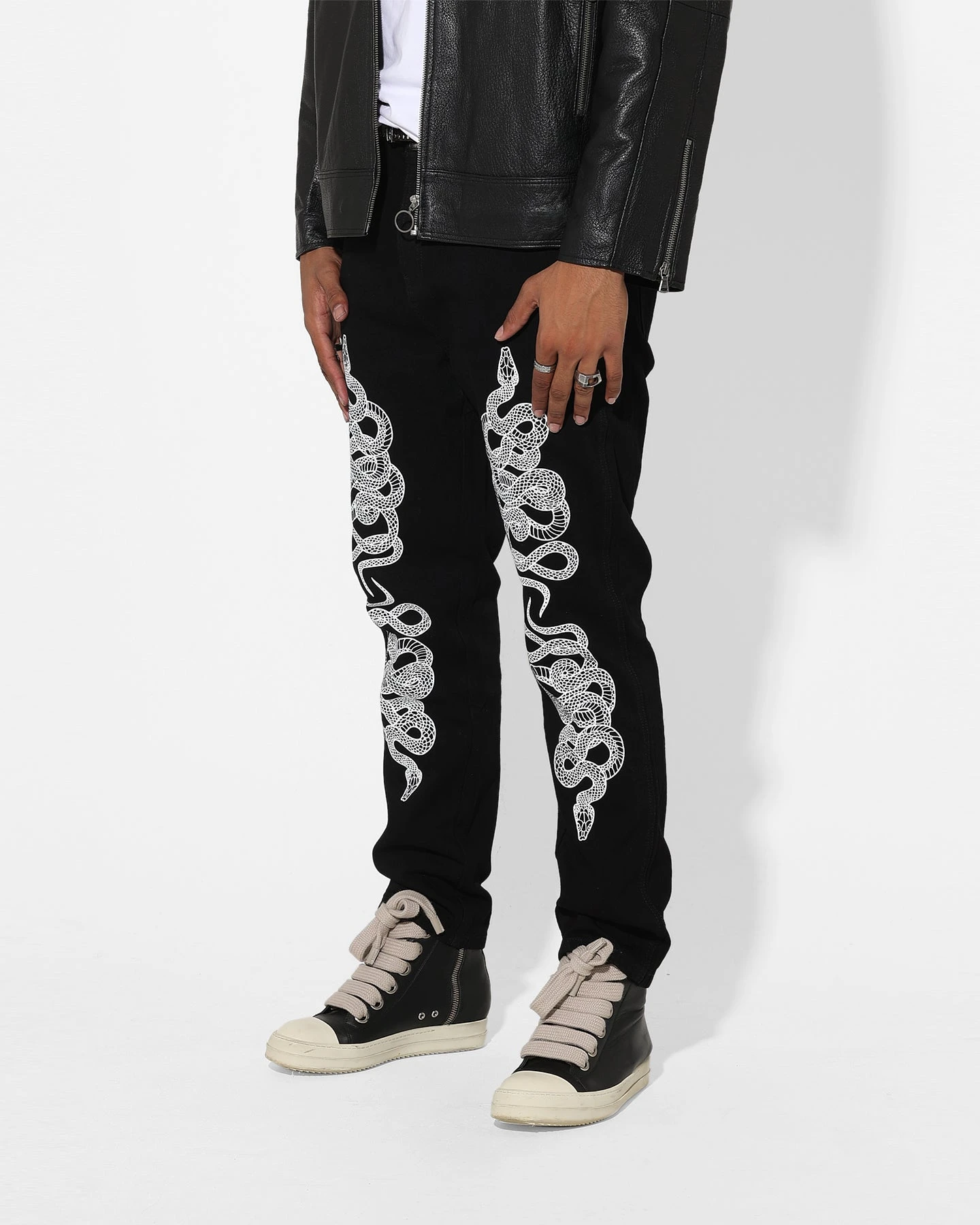 Saint Morta Death Adder Relaxed Jeans Black 8 Saint Morta Death Adder Relaxed Jeans Black - Image 6