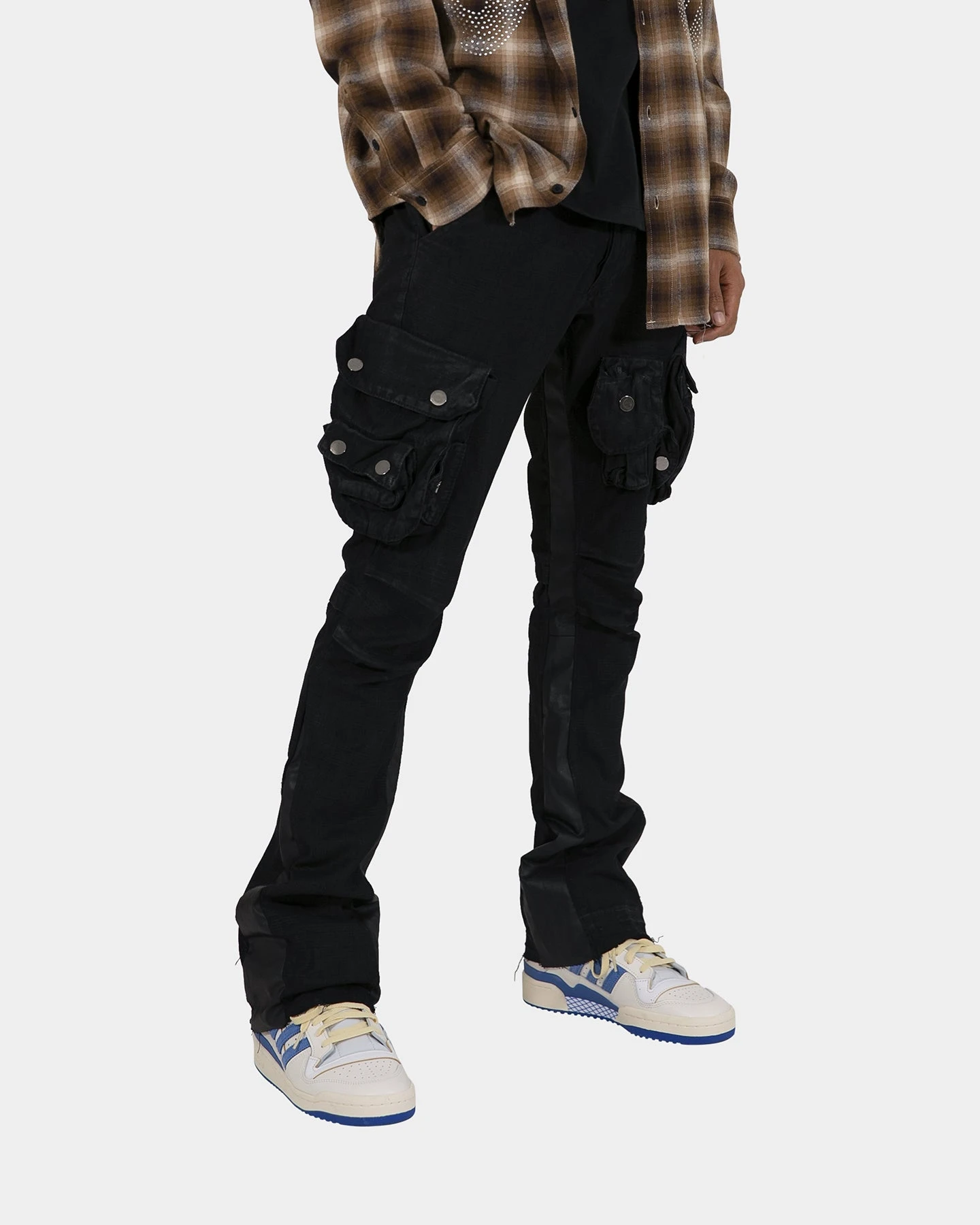 MNML B357 Waxed Cargo Flare Denim Jeans Black 7 MNML B357 Waxed Cargo Flare Denim Jeans Black - Image 5
