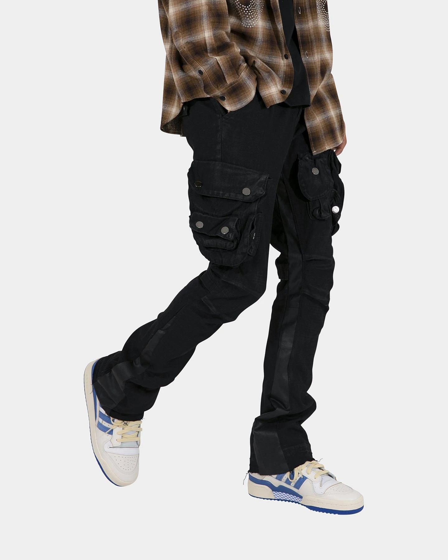 MNML B357 Waxed Cargo Flare Denim Jeans Black 8 MNML B357 Waxed Cargo Flare Denim Jeans Black - Image 6