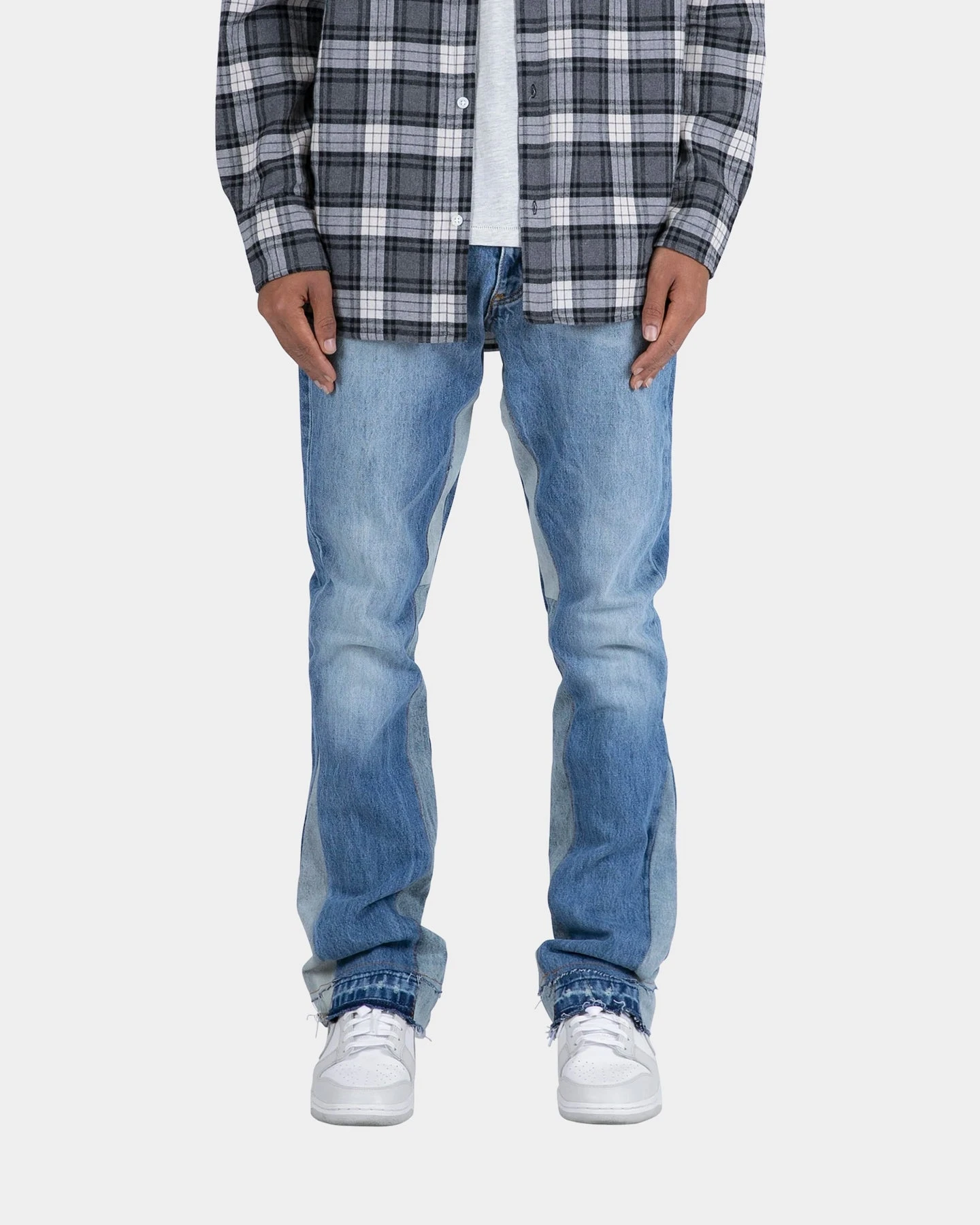 MNML B119 Flare Denim Jeans Blue 4 MNML B119 Flare Denim Jeans Blue - Image 2