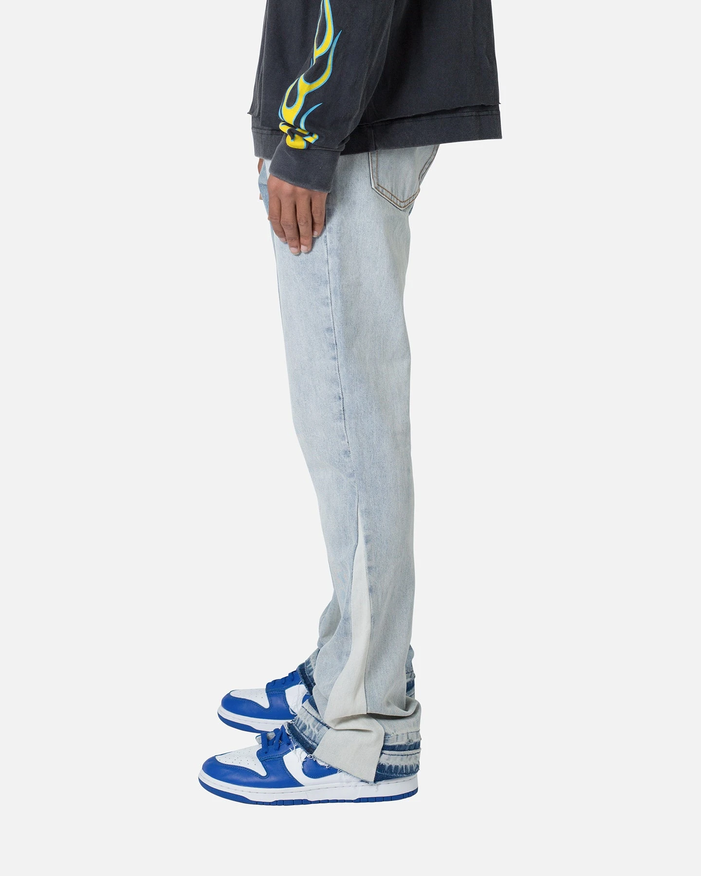 MNML B505 Contrast Flare Denim Jeans Blue 5 MNML B505 Contrast Flare Denim Jeans Blue - Image 3