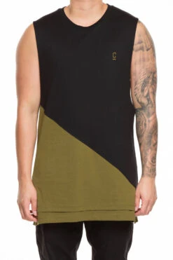 CARRÉ DIAGONAL PANEL 2 MUSCLE TEE BLACK/OLIVE -Champioe Style 4434568662473 normal 0010
