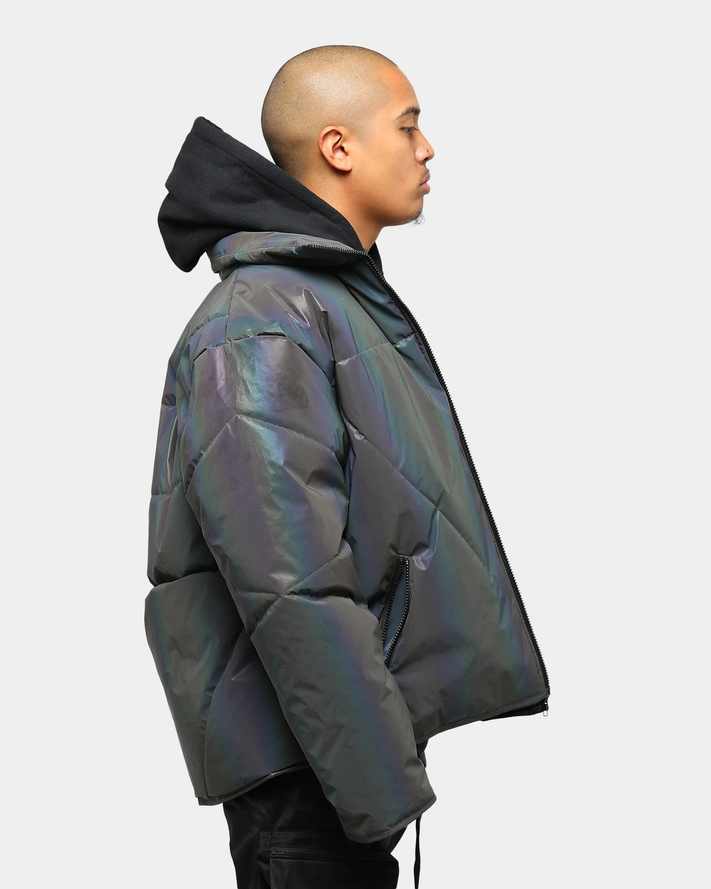 Loiter NYC Men's Spectrum Puffer Jacket Iridescent 3M/Multi-coloured 9 Loiter NYC Men's Spectrum Puffer Jacket Iridescent 3M/Multi-coloured - Image 7