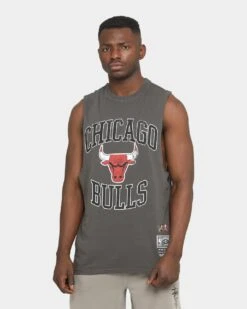 Mitchell & Ness Chicago Bulls Vintage Crest Logo Muscle Black